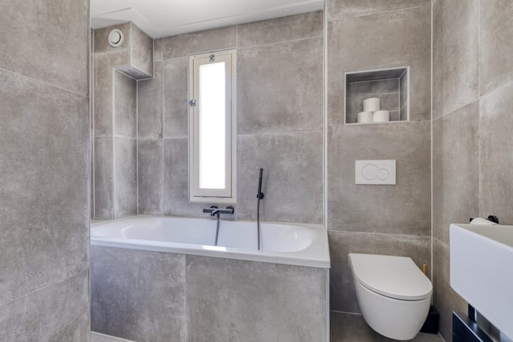 Foto 13 van Bizetstraat 1