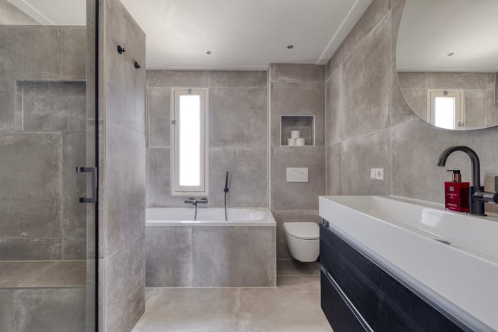 Foto 14 van Bizetstraat 1