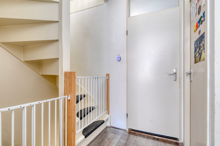 Foto 16 van Bizetstraat 1