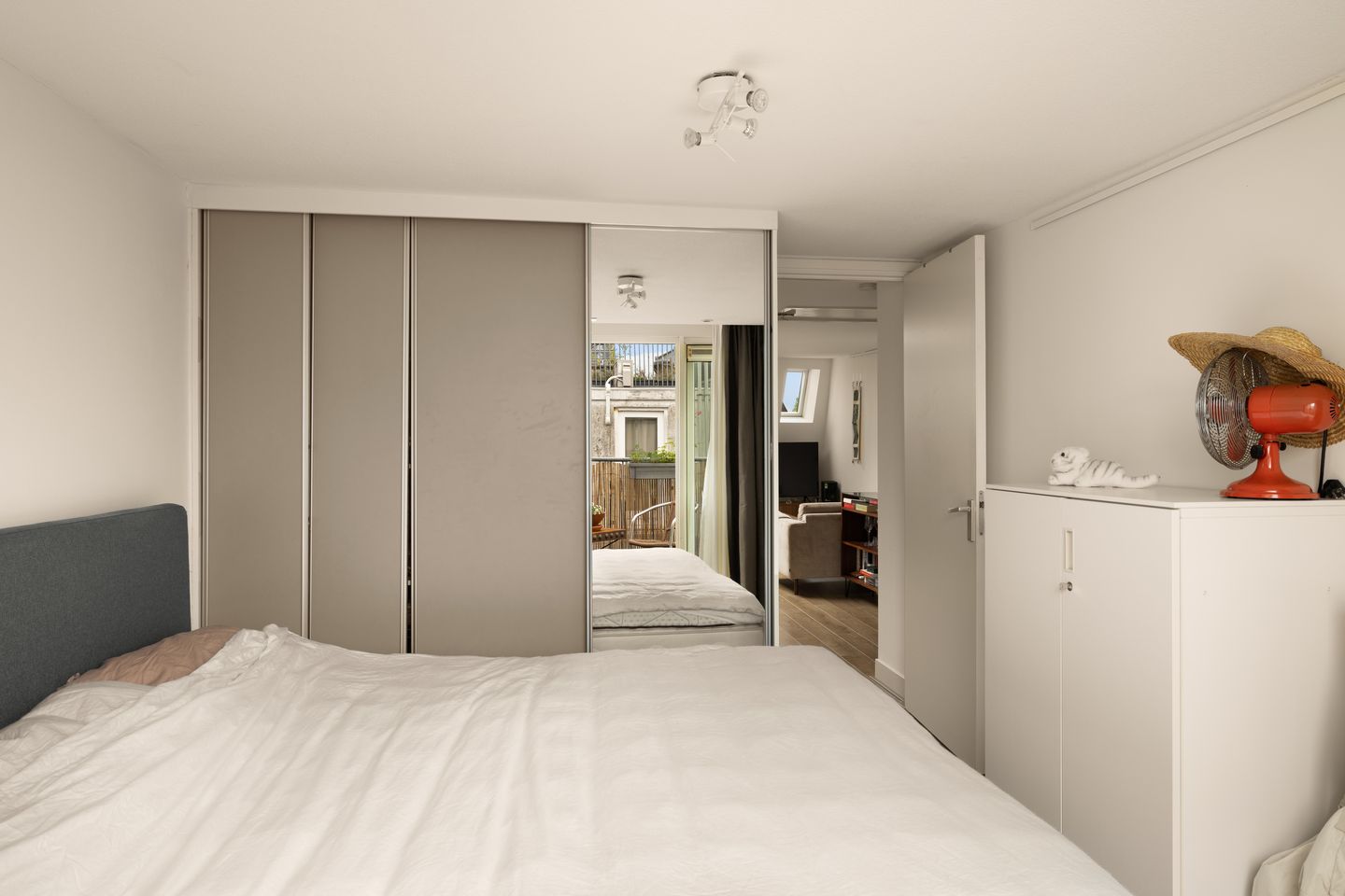 Foto 14 van Delistraat 15-4