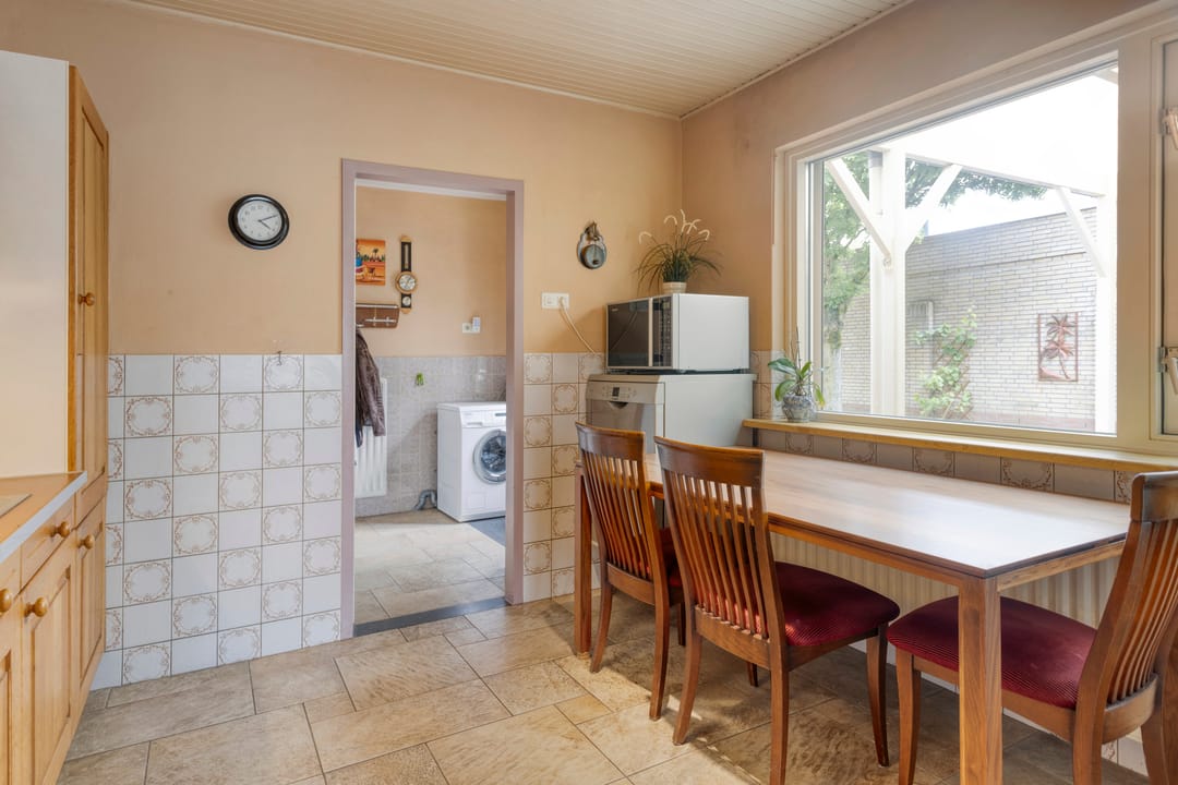 Photo 13 of Marterstraat 18