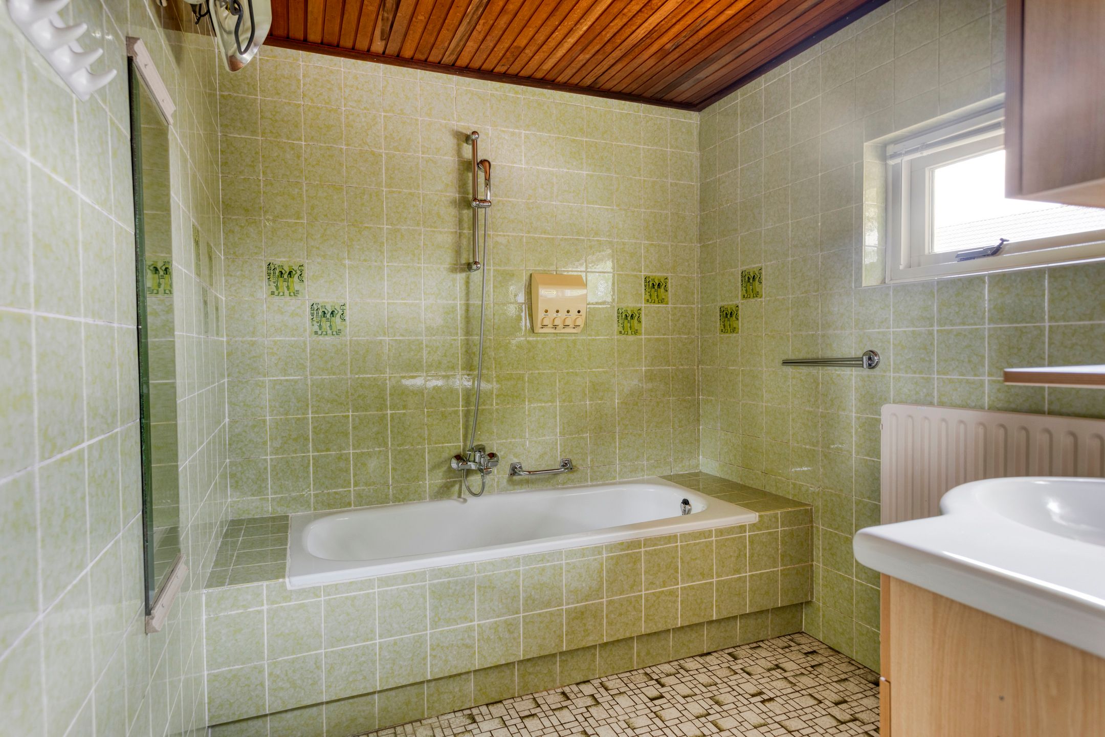 Photo 21 of Marterstraat 18