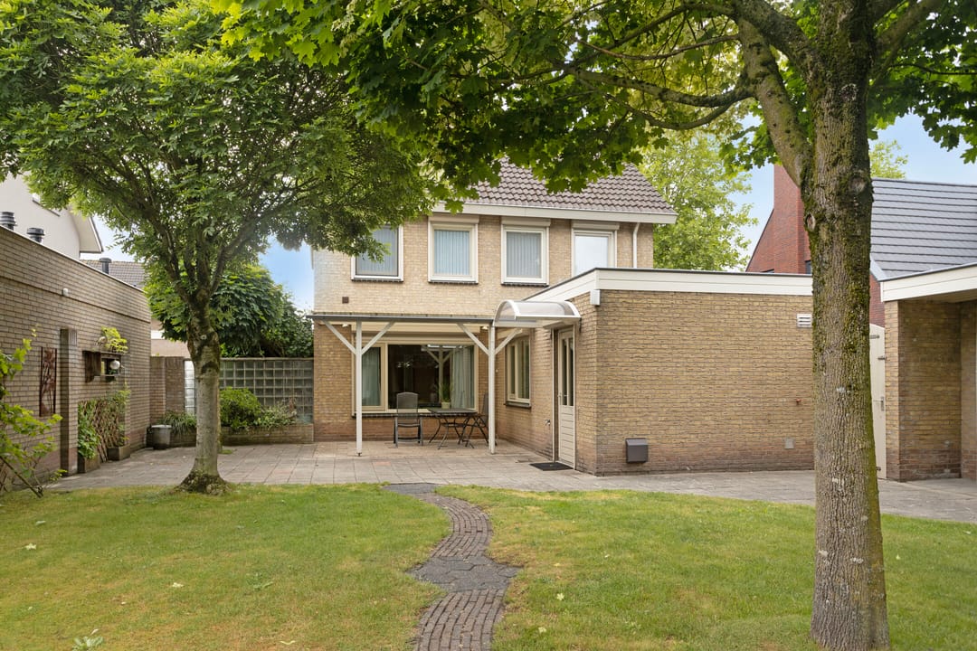 Photo 38 of Marterstraat 18