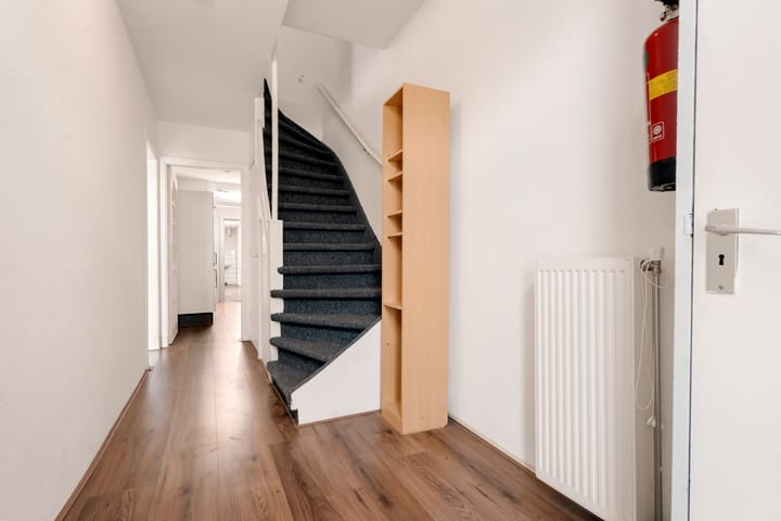 Foto 11 van Floresstraat 20