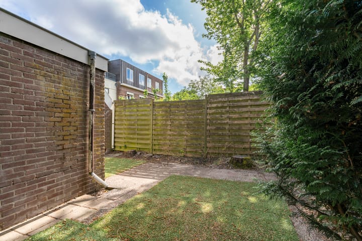 Foto 23 van Floresstraat 20