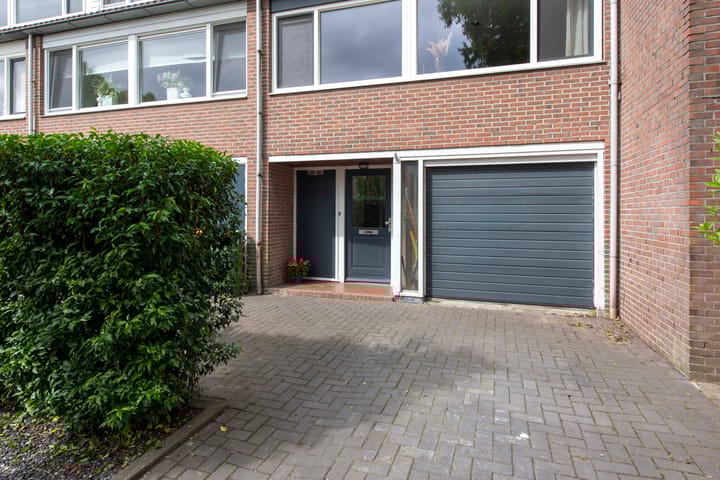 Foto 12 van Schepenen 97