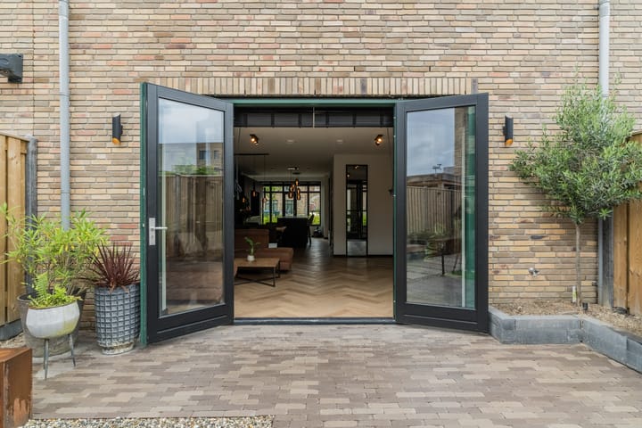 Foto 45 van Barend Cohenstraat 30