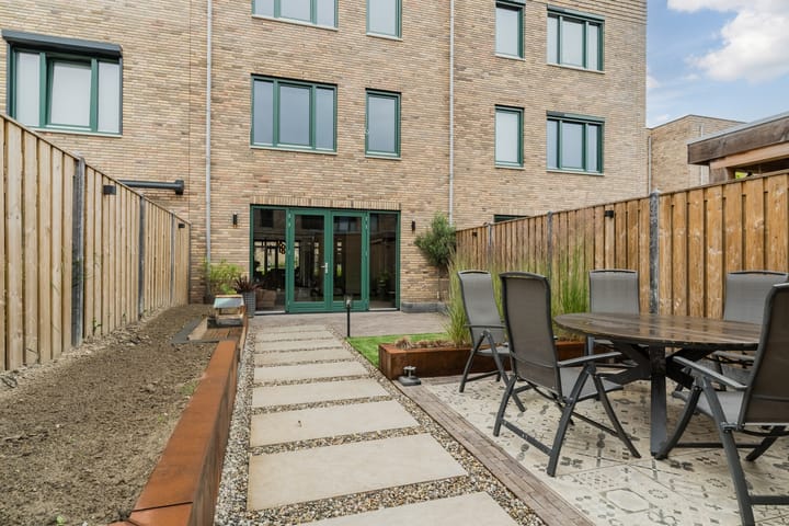 Foto 47 van Barend Cohenstraat 30