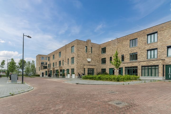 Foto 57 van Barend Cohenstraat 30