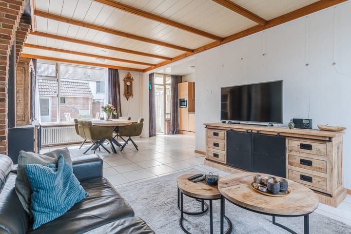 Foto 8 van Bilderdijklaan 16