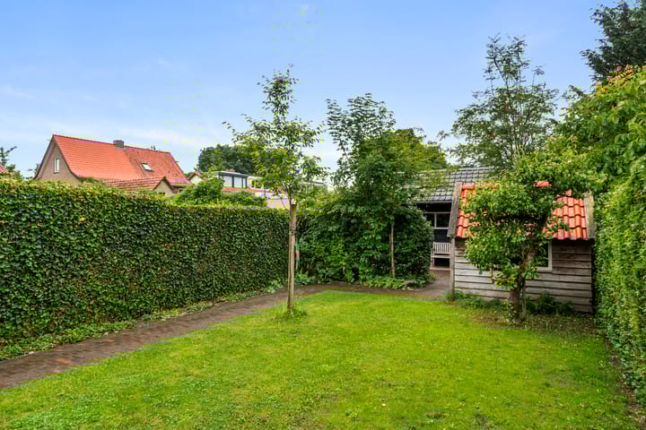 Foto 16 van Julianalaan 20