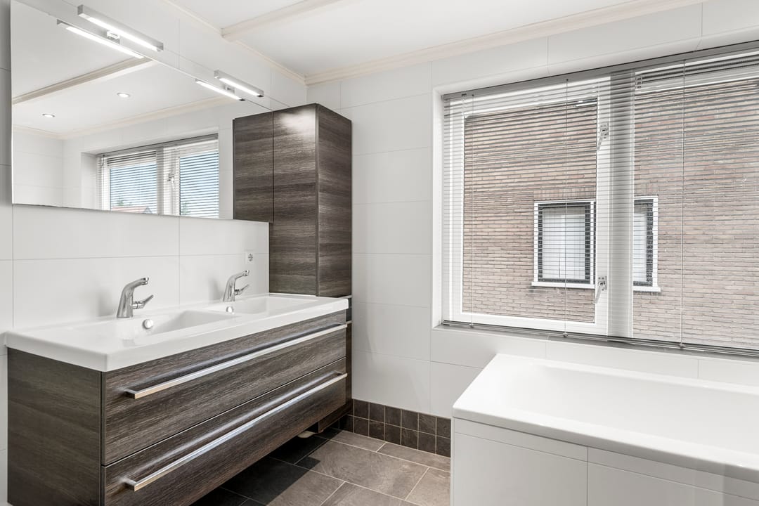 Foto 47 van Julianalaan 20