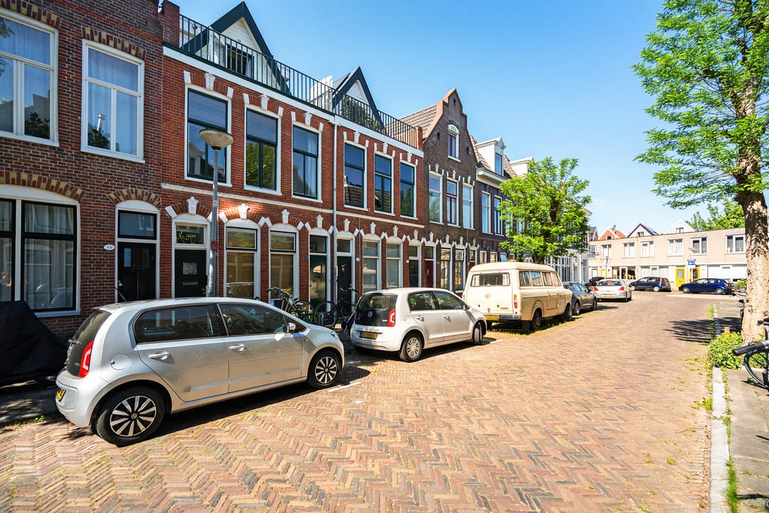 Photo 7 of Annastraat 28-A