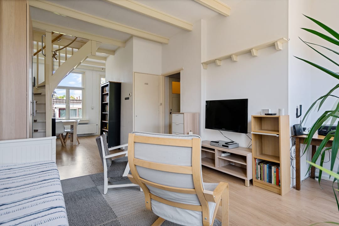 Photo 11 of Annastraat 28-A