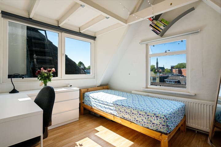 Foto 28 van Annastraat 28-A