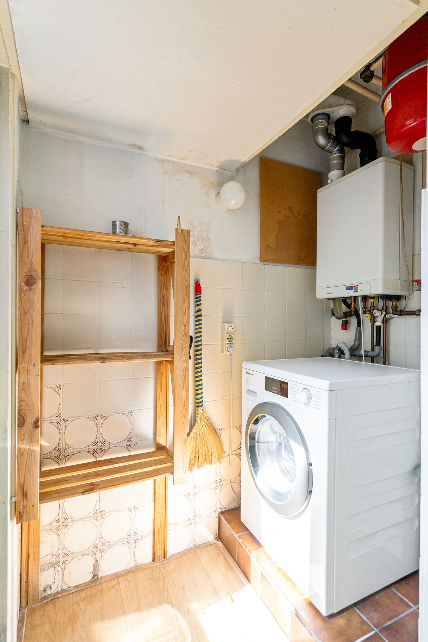 Photo 30 of Annastraat 28-A