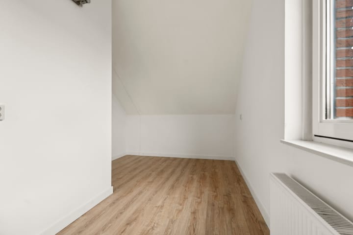 Foto 31 van Stadswal 55-B