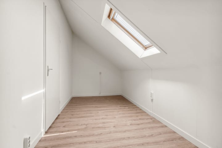 Foto 33 van Stadswal 55-B