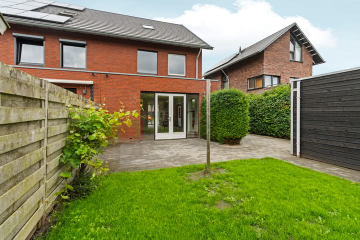 Foto 41 van Stadswal 55-B