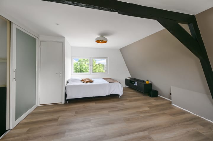 Foto 26 van Hollandiastraat 11