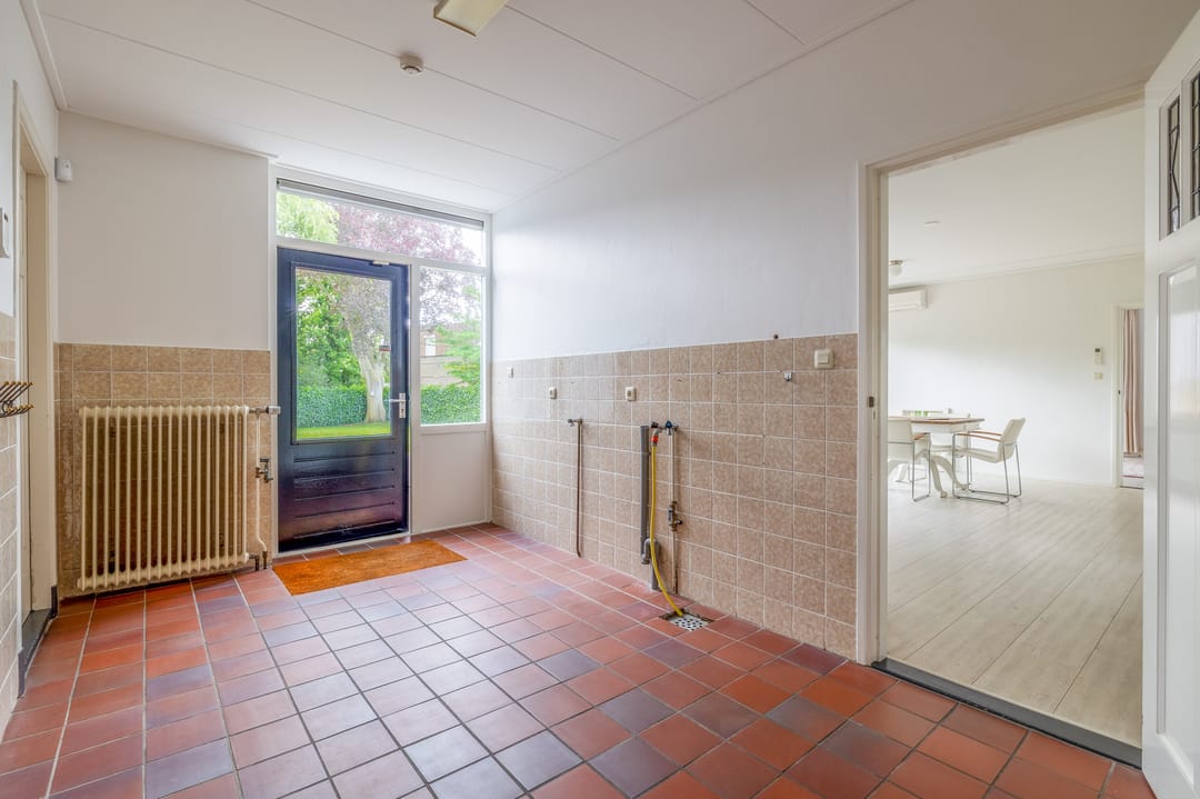 Photo 32 of Voorstraat 28