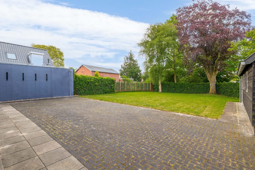 Photo 38 of Voorstraat 28