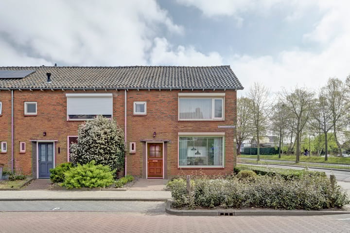 Foto 34 van van Berckenrodelaan 114