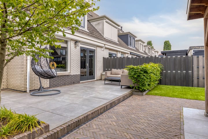 Foto 4 van Ballade 67