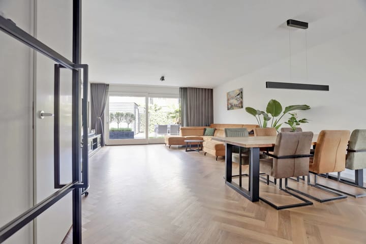 Foto 3 van Leonardo da Vincistraat 28