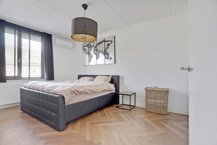 Foto 4 van Leonardo da Vincistraat 28