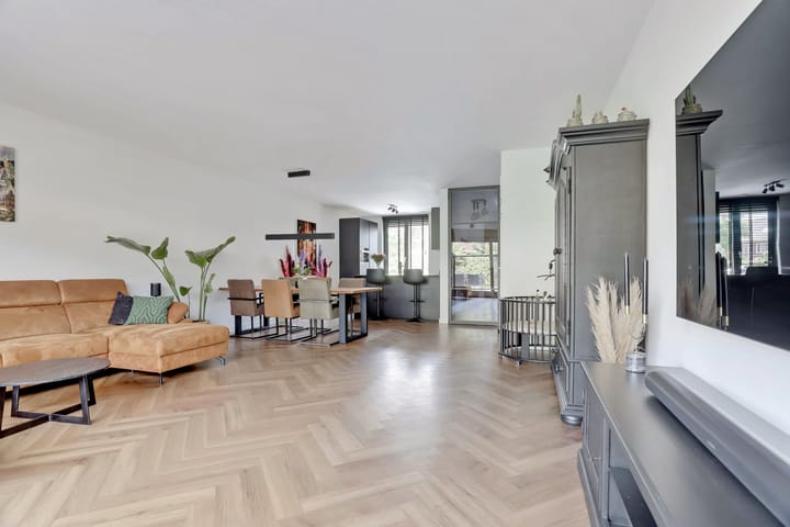 Photo 12 of Leonardo da Vincistraat 28