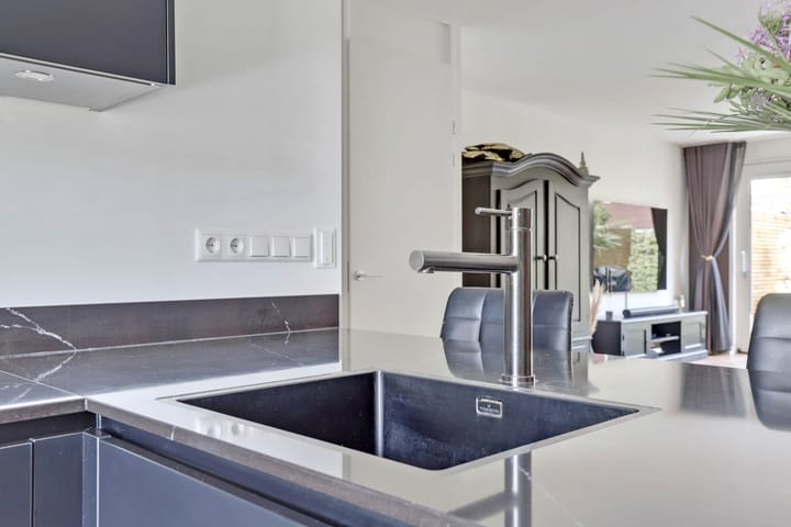 Photo 19 of Leonardo da Vincistraat 28