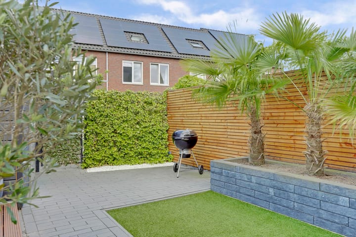 Photo 23 of Leonardo da Vincistraat 28