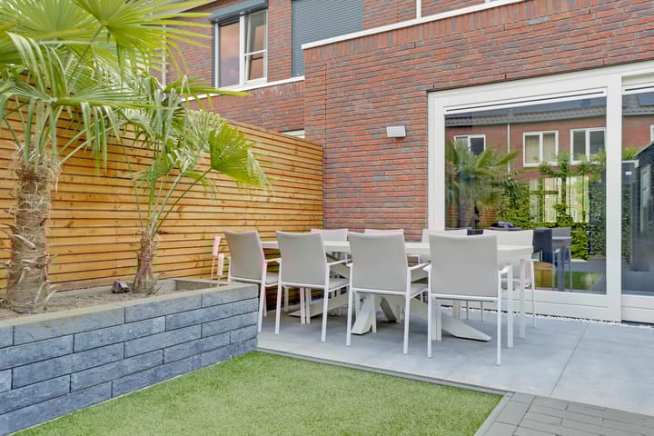 Photo 25 of Leonardo da Vincistraat 28