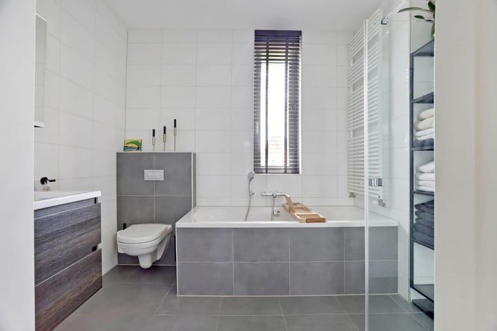 Photo 35 of Leonardo da Vincistraat 28