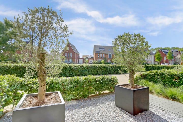 Photo 44 of Leonardo da Vincistraat 28