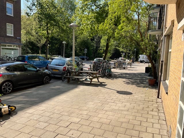 Photo 15 of Sassenheimstraat 7-2