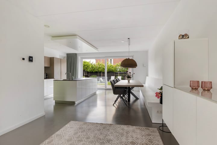 Foto 15 van Maximillastraat 19