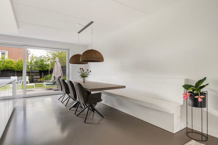 Foto 17 van Maximillastraat 19