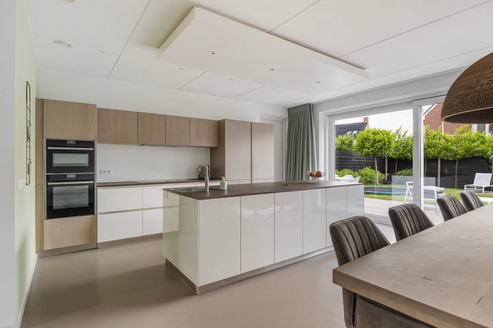 Foto 20 van Maximillastraat 19