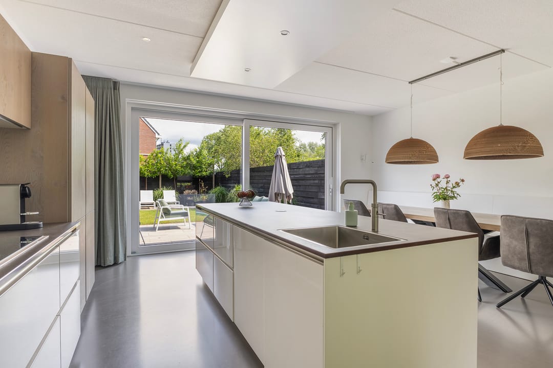 Foto 22 van Maximillastraat 19