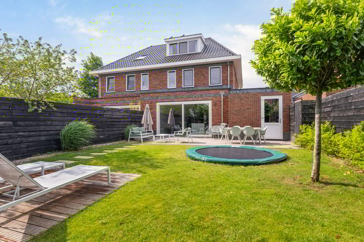 Foto 28 van Maximillastraat 19