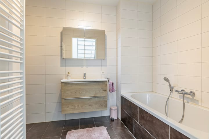 Foto 40 van Maximillastraat 19