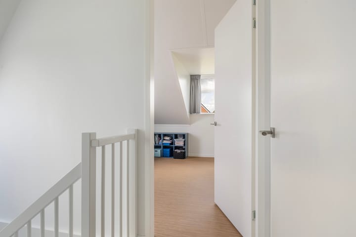 Foto 43 van Maximillastraat 19