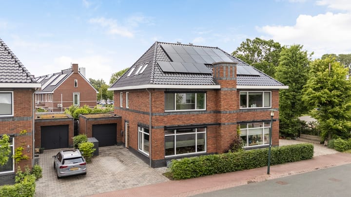 Foto 50 van Maximillastraat 19