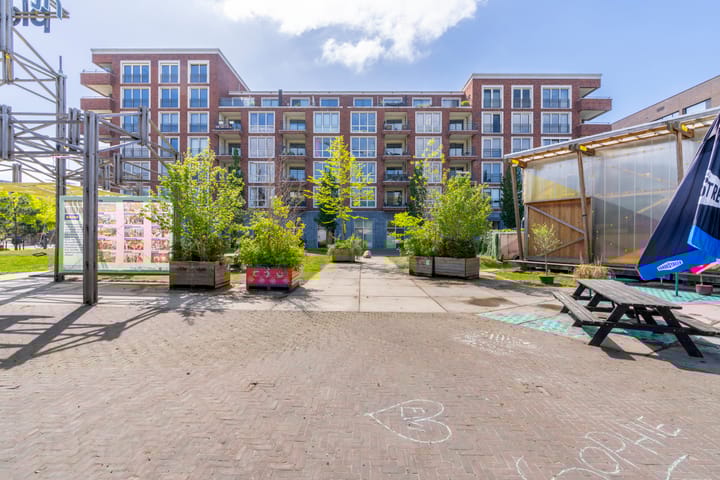 Foto 5 van San Marinostraat 123