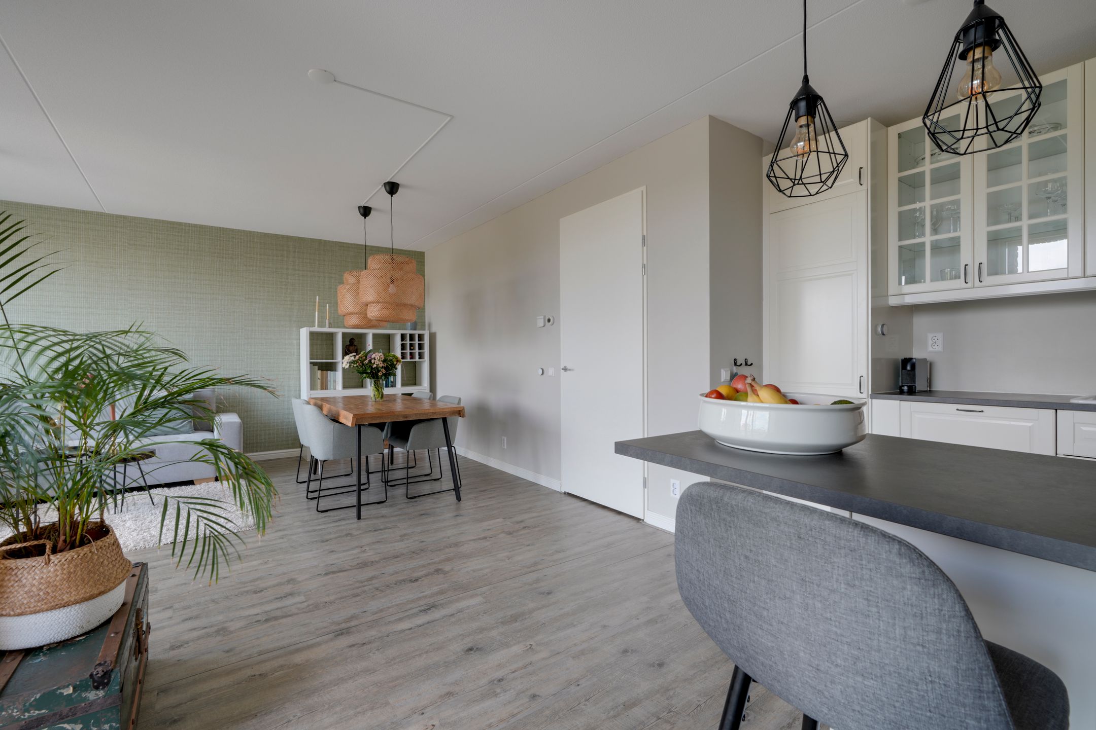 Foto 21 van San Marinostraat 123