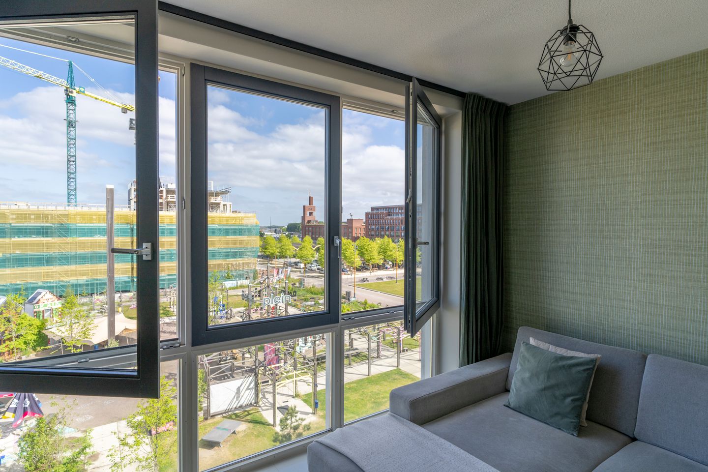 Foto 25 van San Marinostraat 123