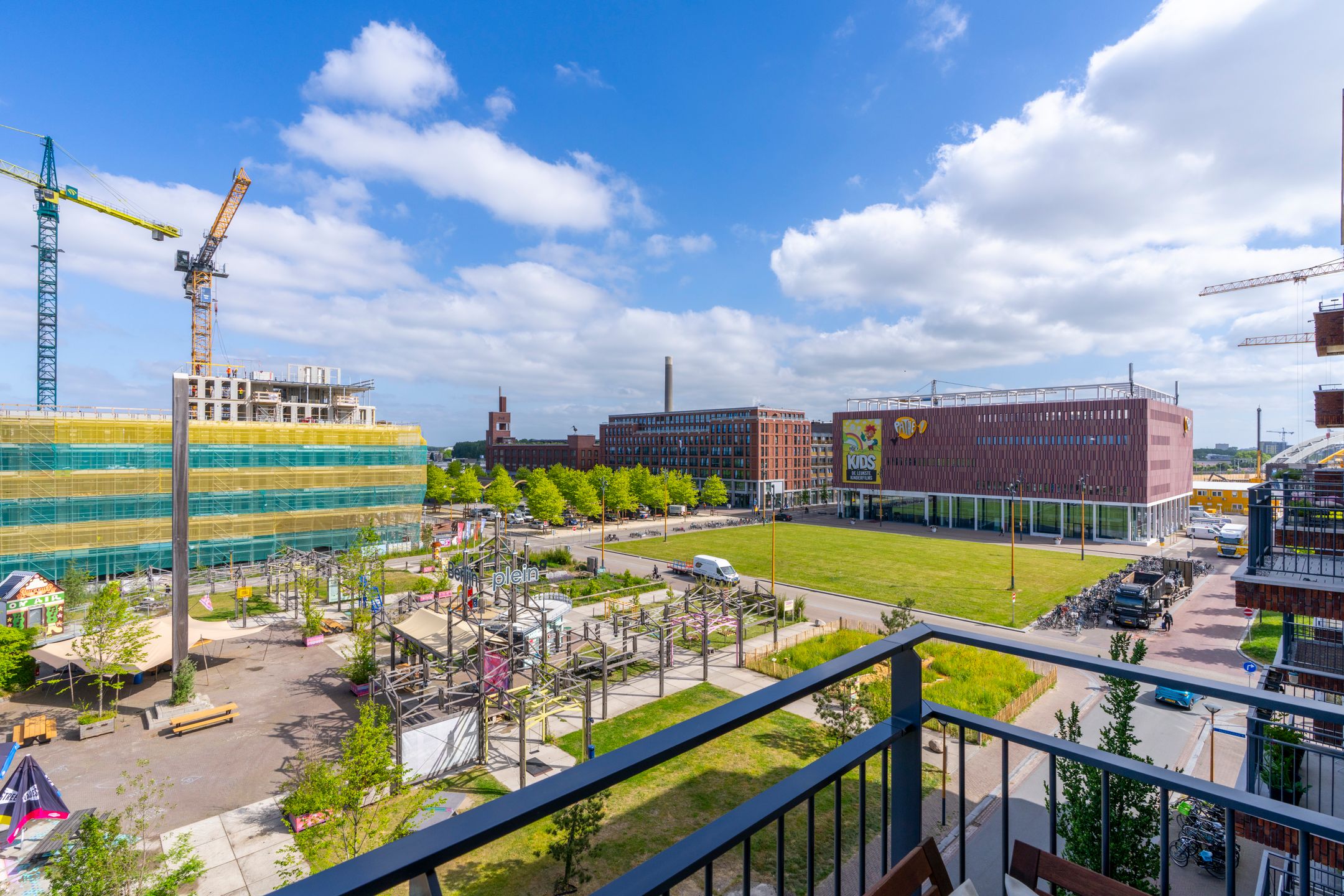 Foto 27 van San Marinostraat 123