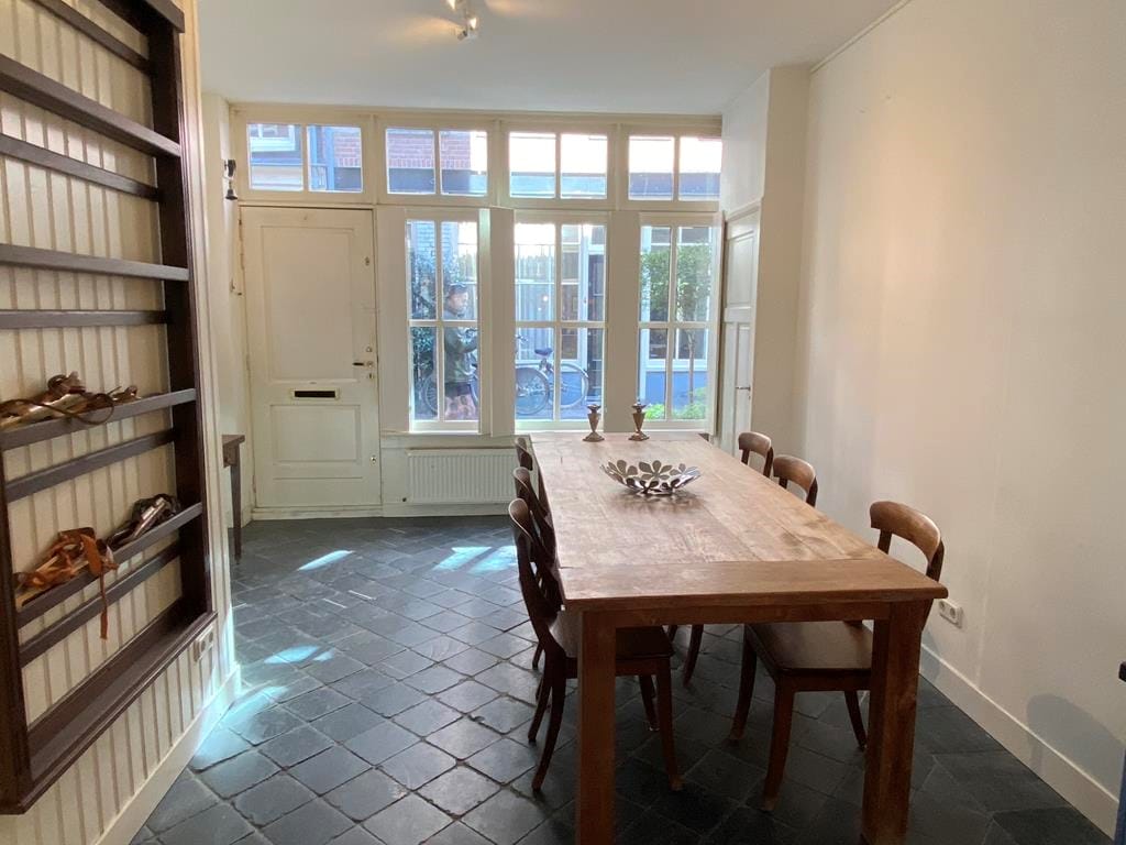 Foto 9 van Tweede Bloemdwarsstraat 16